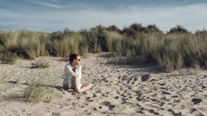 Ondergoed voor op reis - vrouw strand