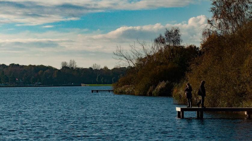 Zwemmen in de natuur - Hoornsemeer in Groningen-unsplash